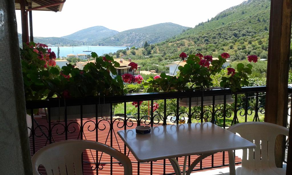 El Capitan Hotel Porto Koufo Luaran gambar