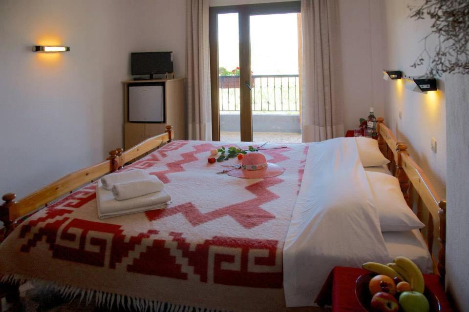 El Capitan Hotel Porto Koufo Luaran gambar